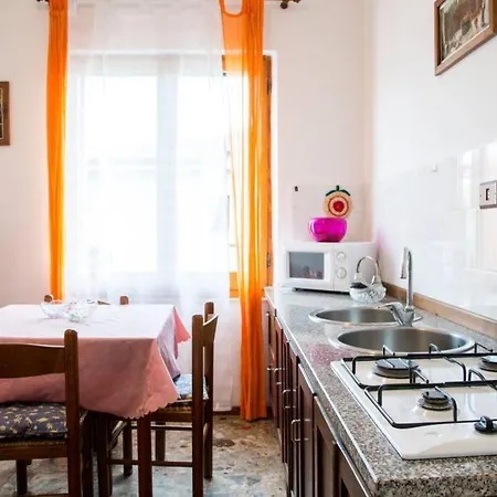 La Casa Di Nonna Garau Apartmán